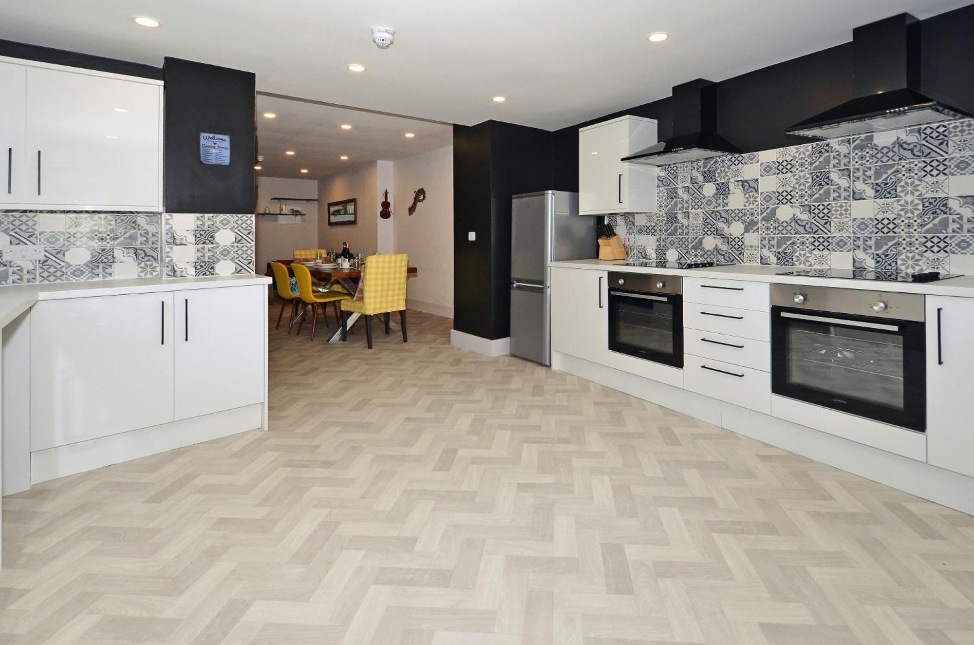 Townhouse Plus @ London Road Stoke Exterior photo
