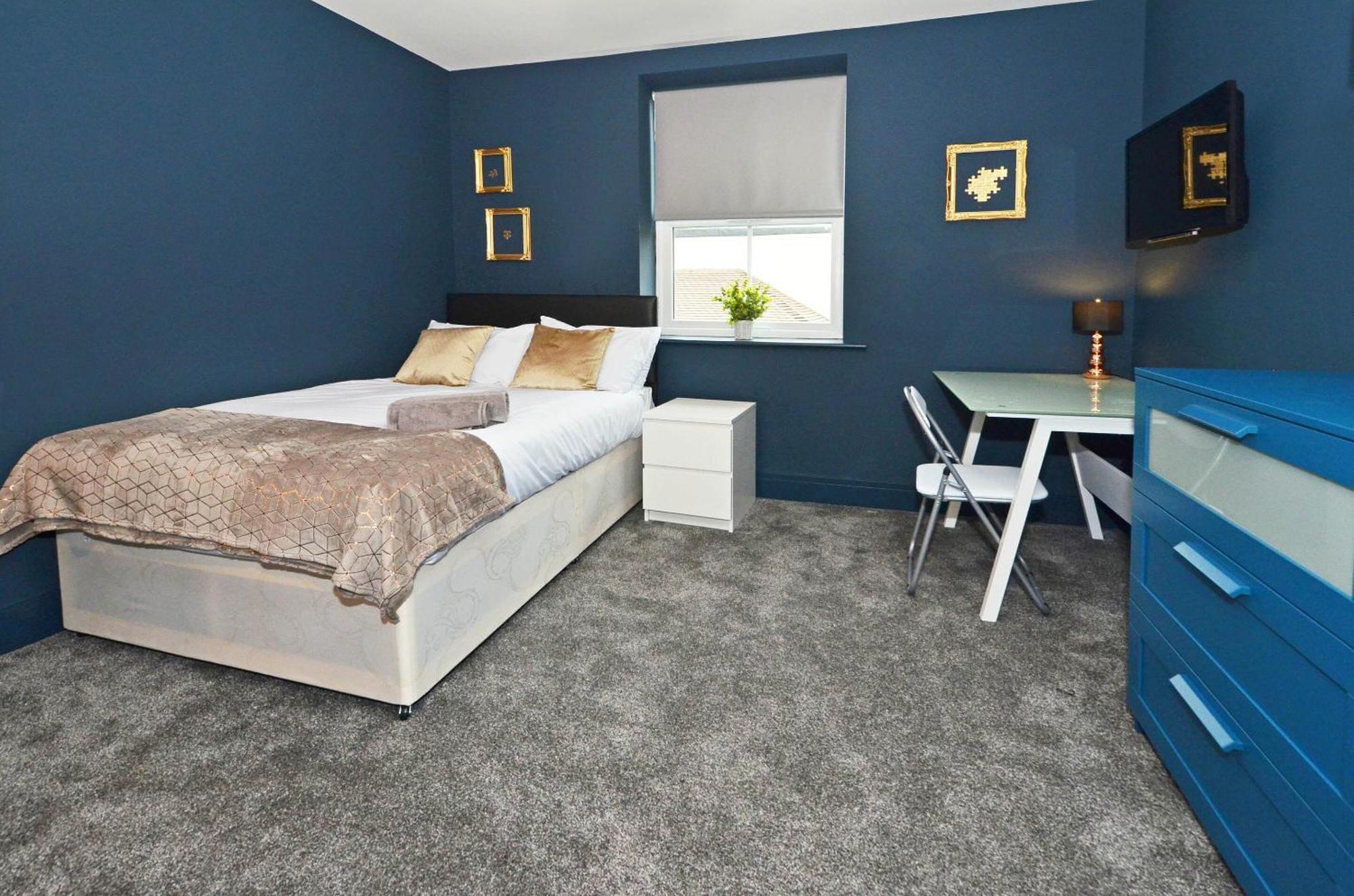 Townhouse Plus @ London Road Stoke Exterior photo