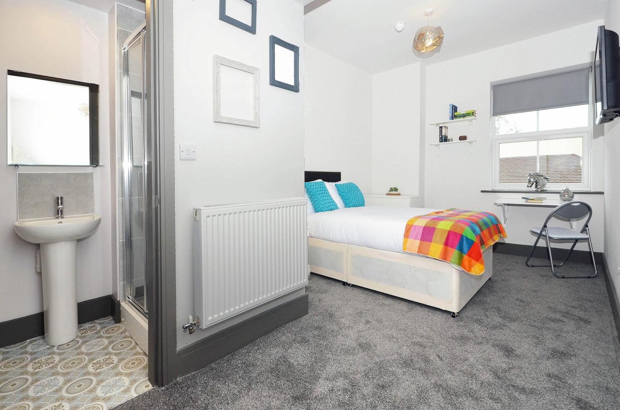 Townhouse Plus @ London Road Stoke Exterior photo